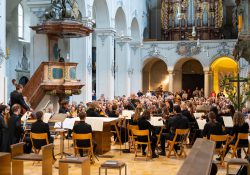 Blick in die Kirche