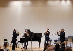 Thomas Pöschl und Robert Mottinger, Trompete – Leonhard Sedlmeier und Valentin Schuld, Posaune