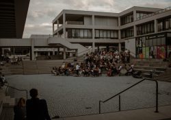 Mitsingkonzert 9.Beethoven im Amphitheater auf dem Unicampus